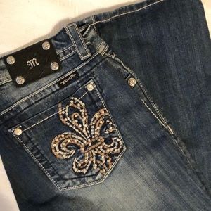 Miss Me embellished GREAT condition jeans!
